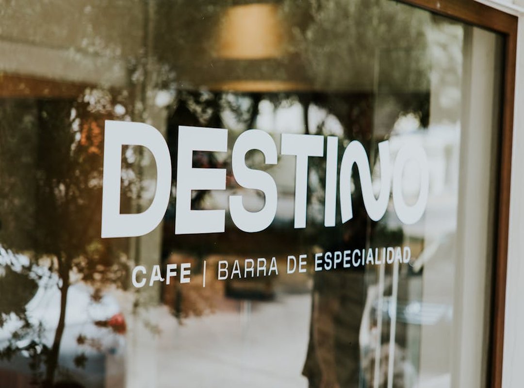 Destinos de Ensueño: Las Playas que Inspiran sus Outfits