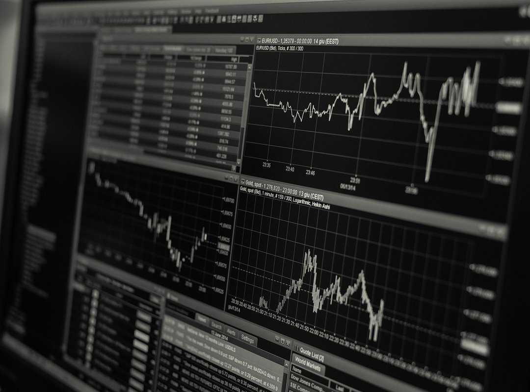Factors Affecting the Exchange Rate Between CLP and PEN